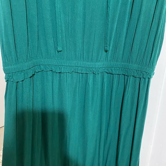 OLD NAVY MAXI DRESS - Picture 4 of 5